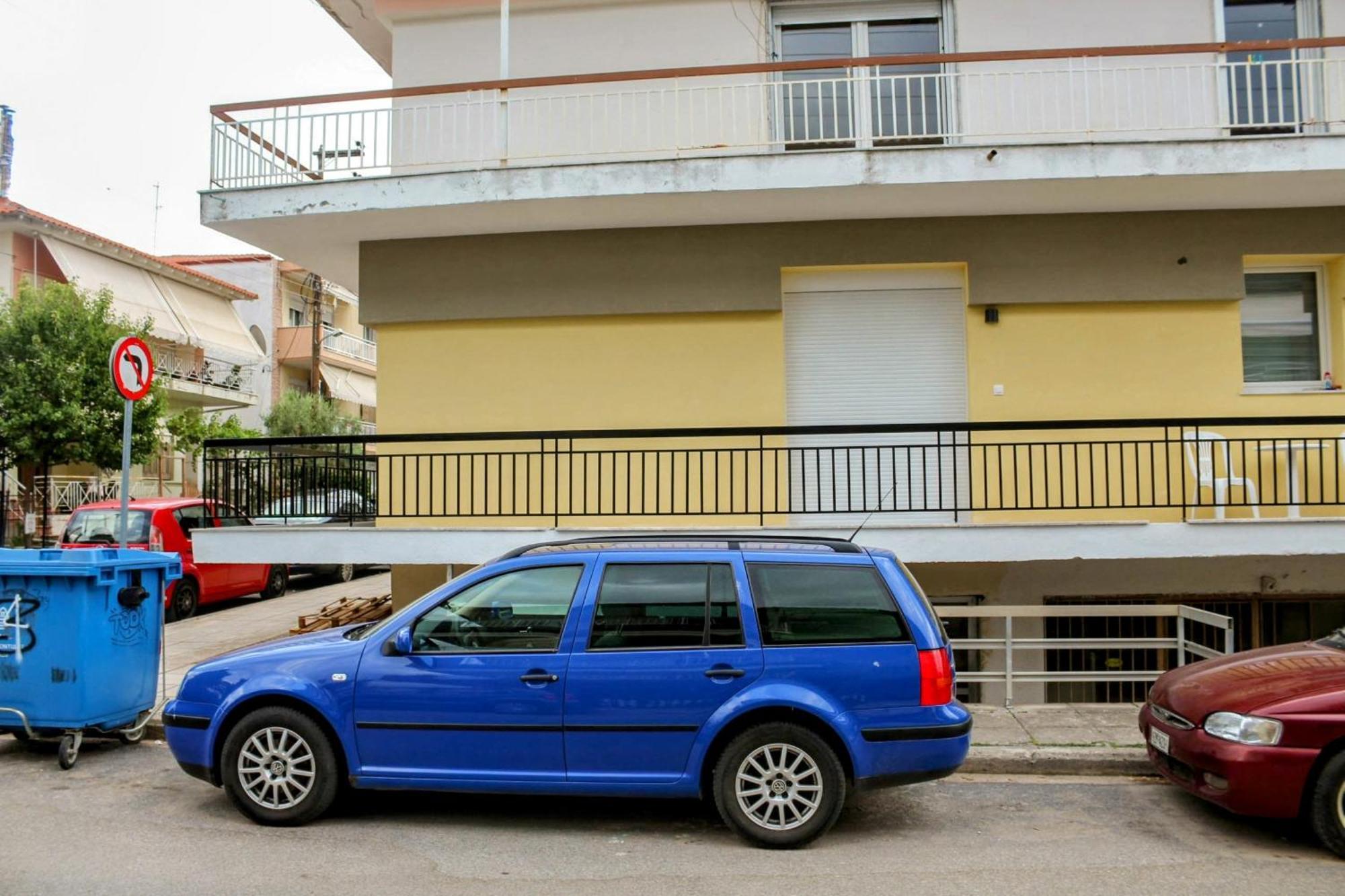 Konstantinos Apartment Nea Moudania Bagian luar foto