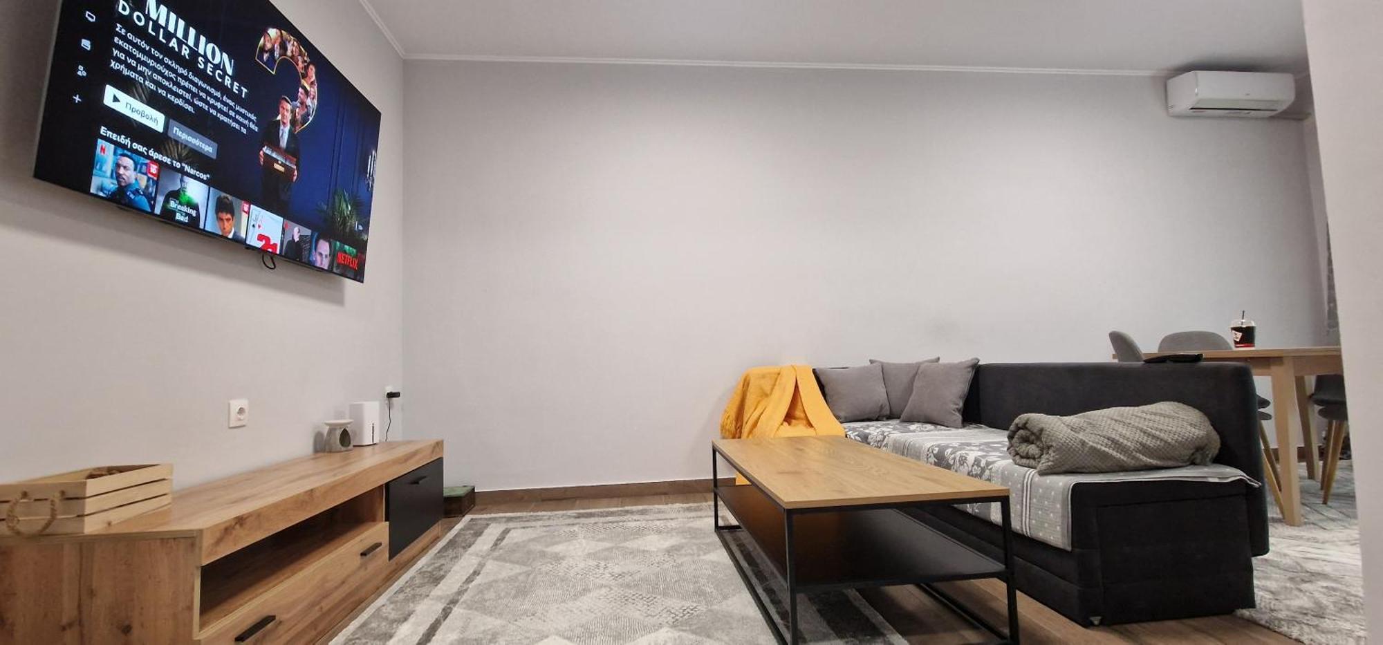 Konstantinos Apartment Nea Moudania Bagian luar foto